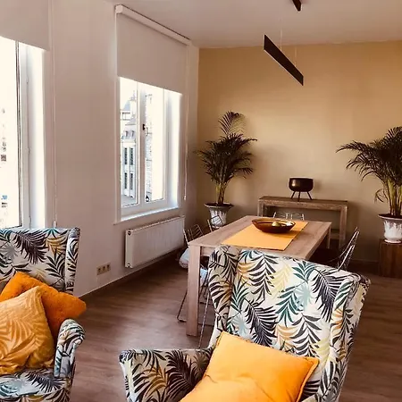 Duplex In The Heart Of With Fantastic Views