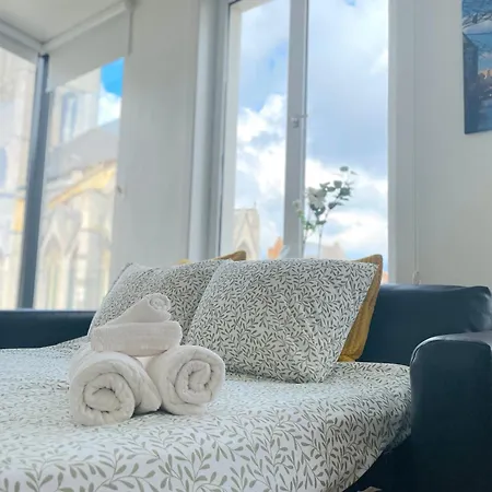 Duplex In The Heart Of With Fantastic Views Daire