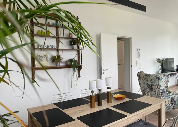 아파트 Duplex In The Heart Of With Fantastic Views 헨트